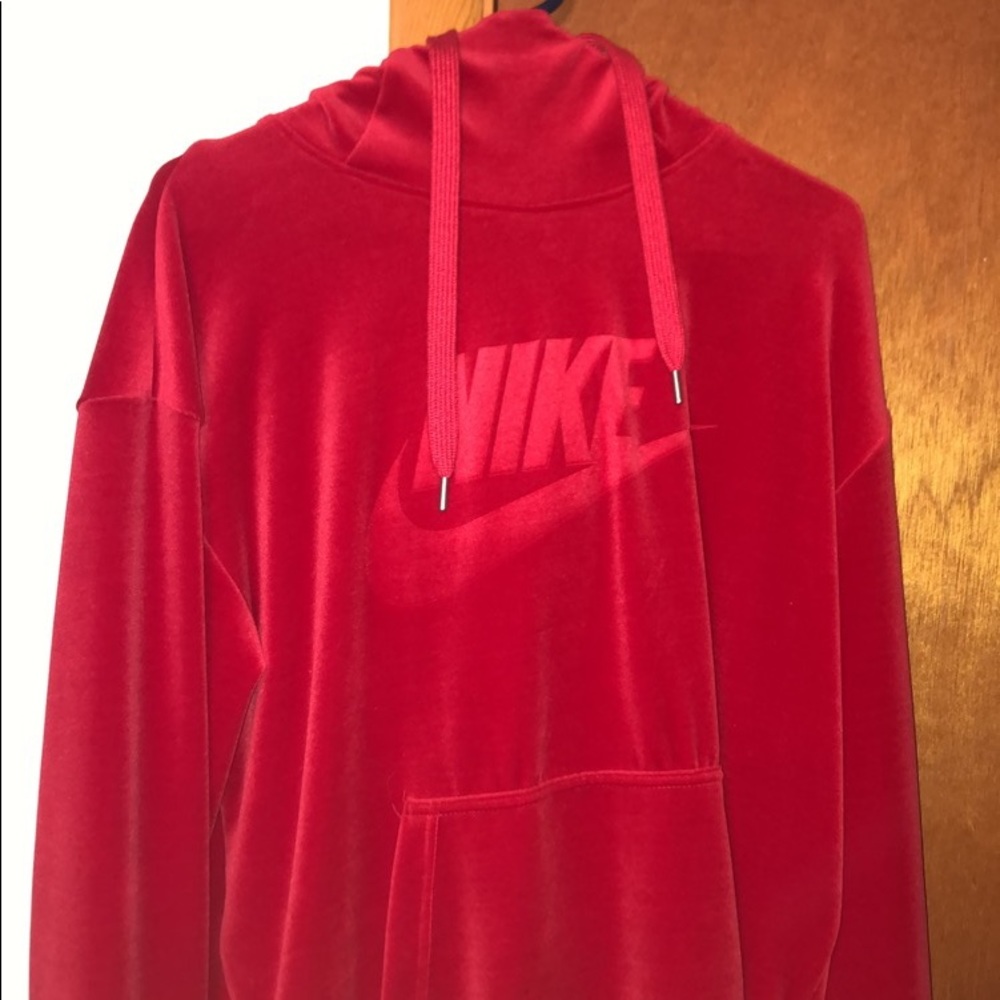 Nike sweatshirt
